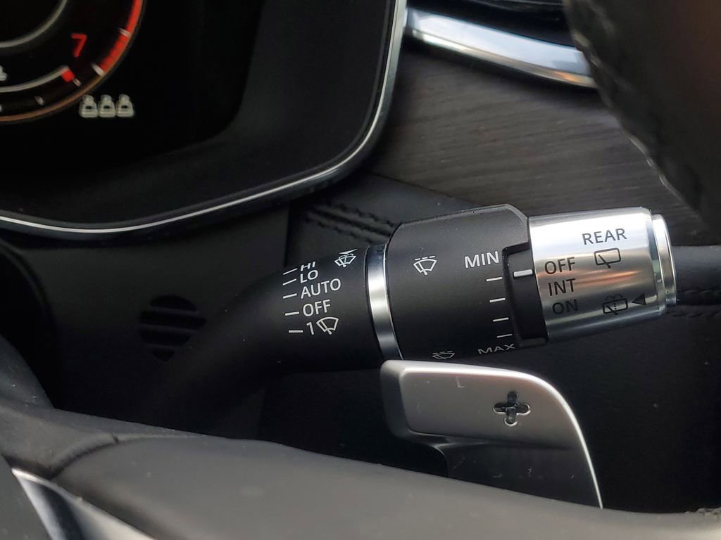 Used 2021 Jaguar F-PACE S image 19