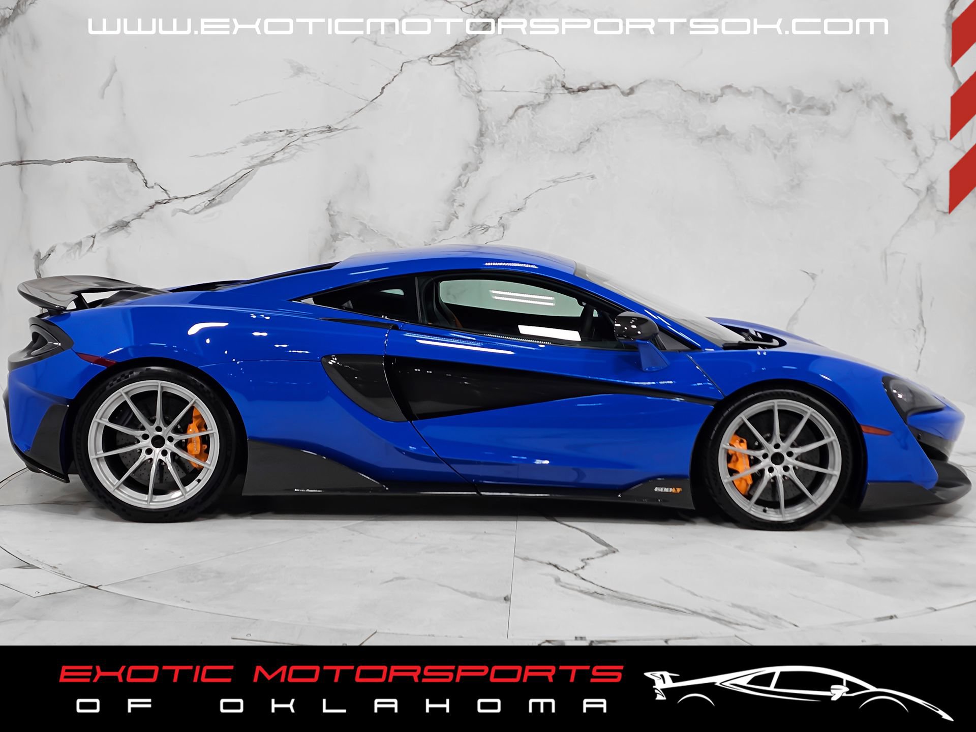 Used 2019 McLaren 600LT RWD image 11