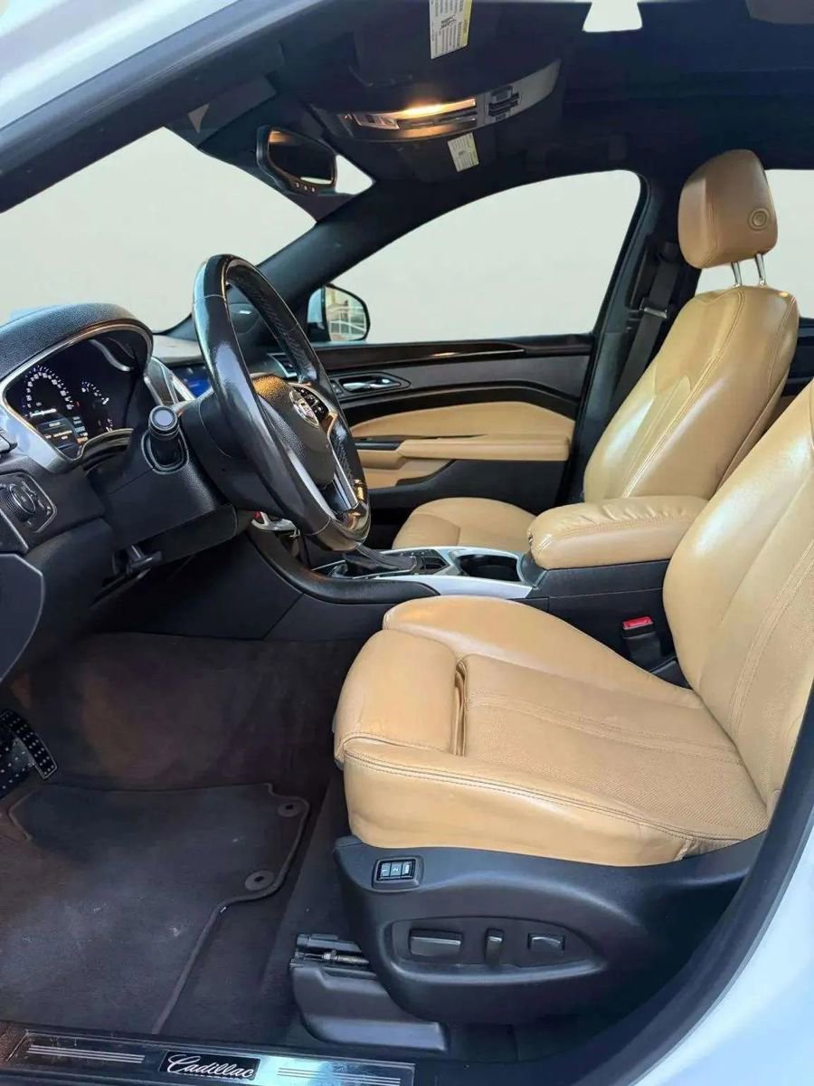 Used 2014 Cadillac SRX Performance w/ Driver Assist Package image 10