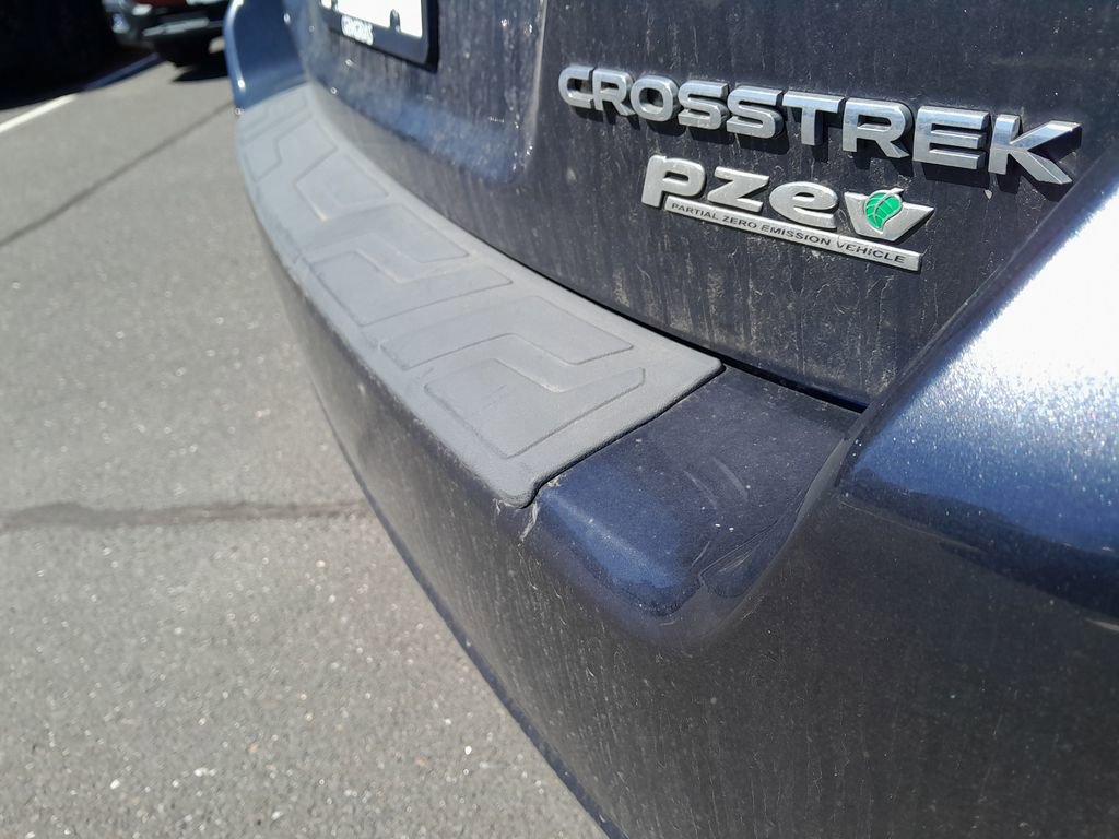 Used 2017 Subaru Crosstrek 2.0i Premium image 40