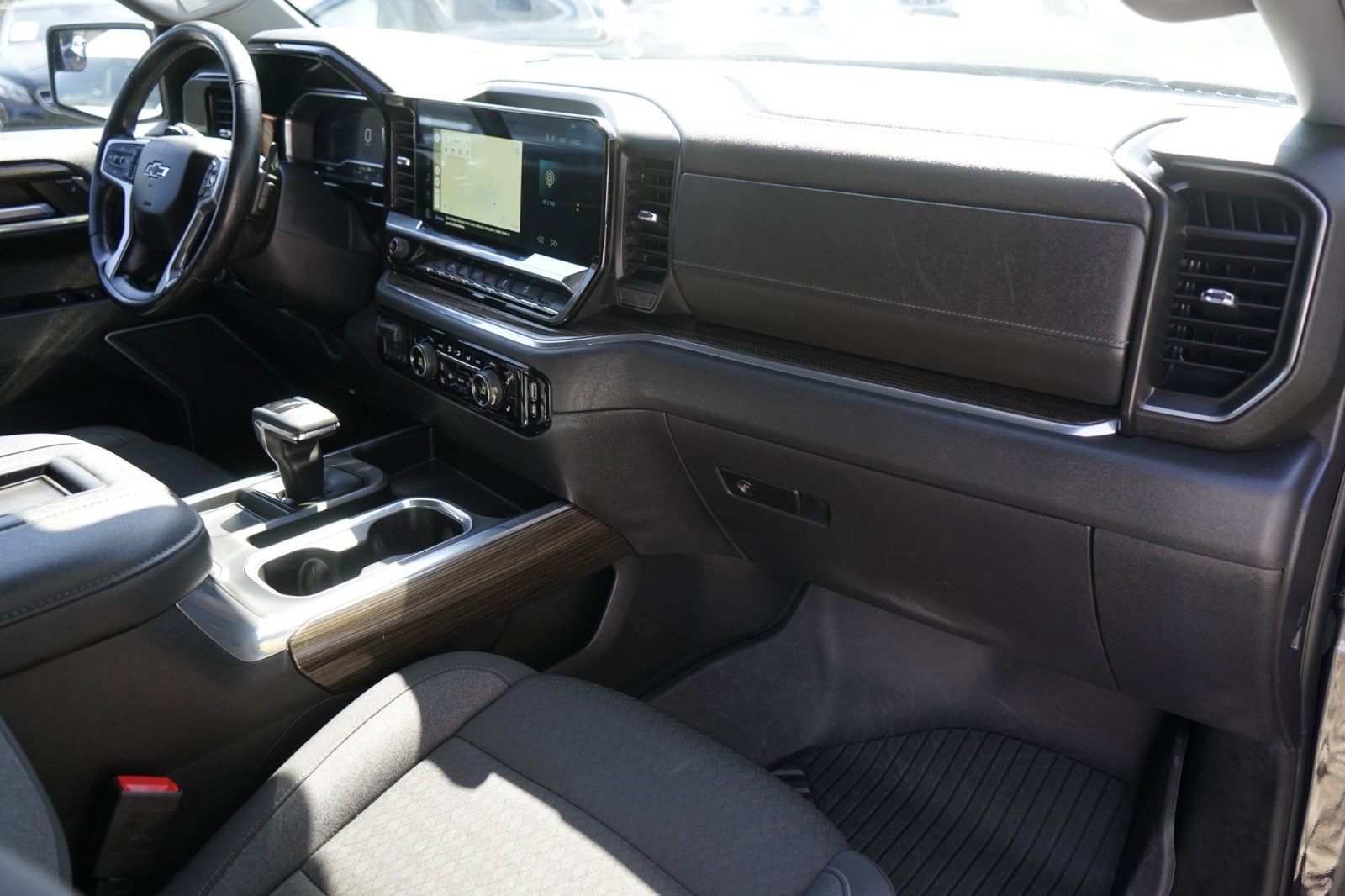 Used 2022 Chevrolet Silverado 1500 LT Trail Boss w/ Protection Package image 19