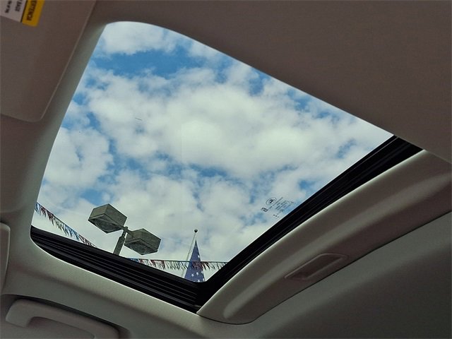 Certified 2024 Ford Maverick Lariat image 13