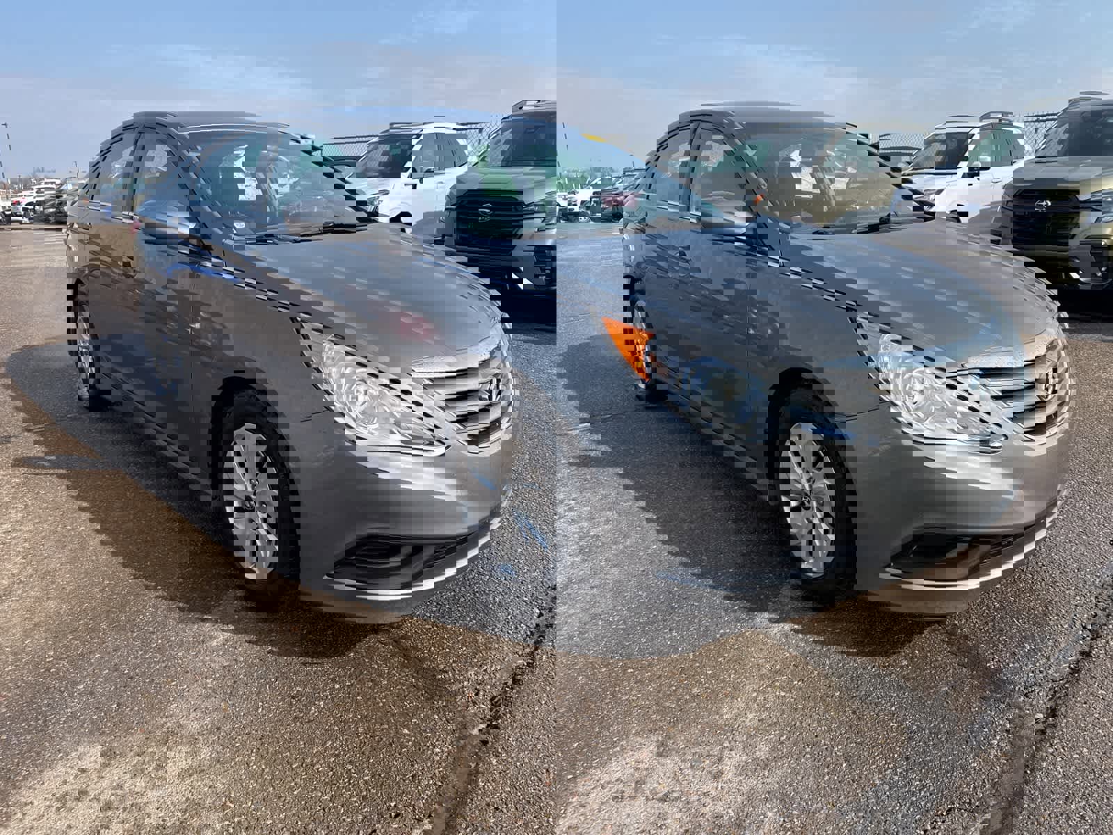 Used 2014 Hyundai Sonata GLS image 4