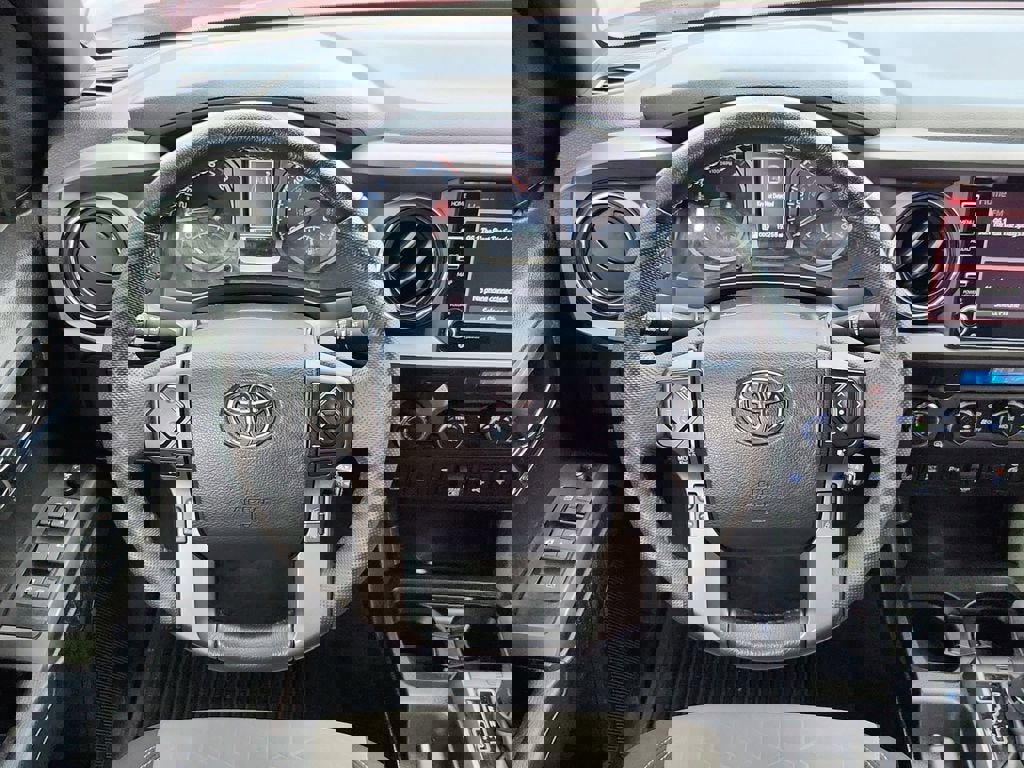 Used 2023 Toyota Tacoma TRD Sport w/ Advanced Technology Package image 12