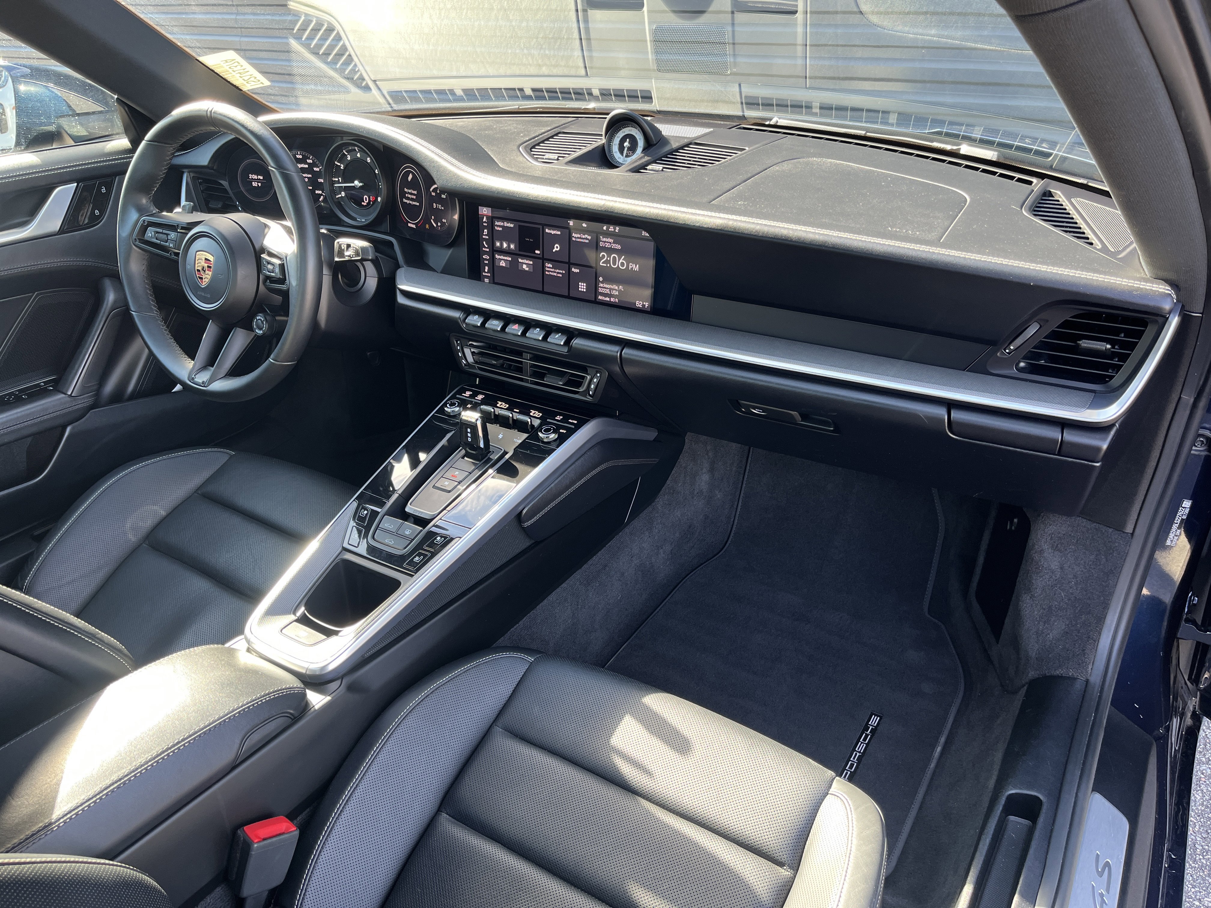 Used 2020 Porsche 911 Carrera 4S image 25