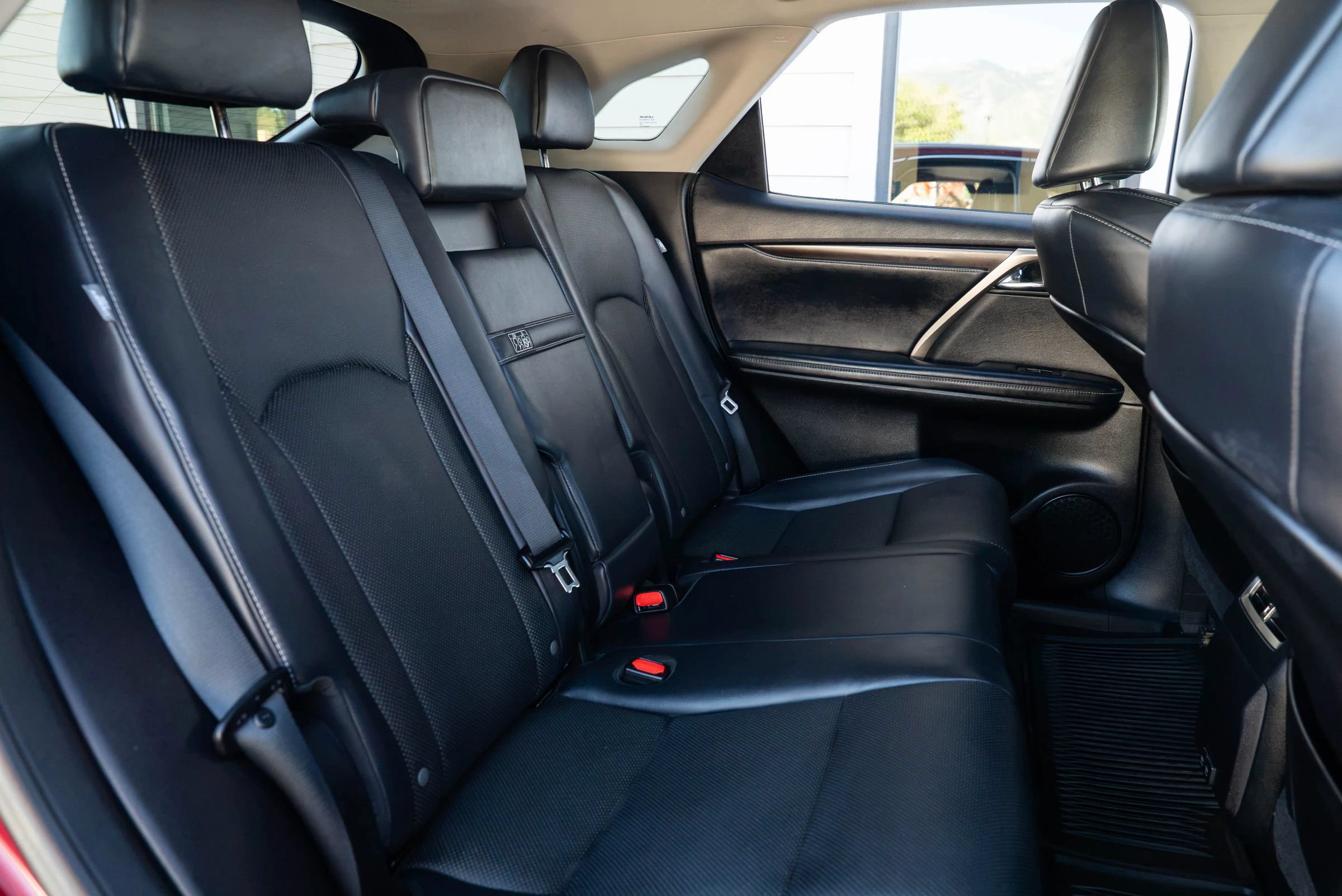 Used 2022 Lexus RX 350 FWD w/ Premium Package image 19