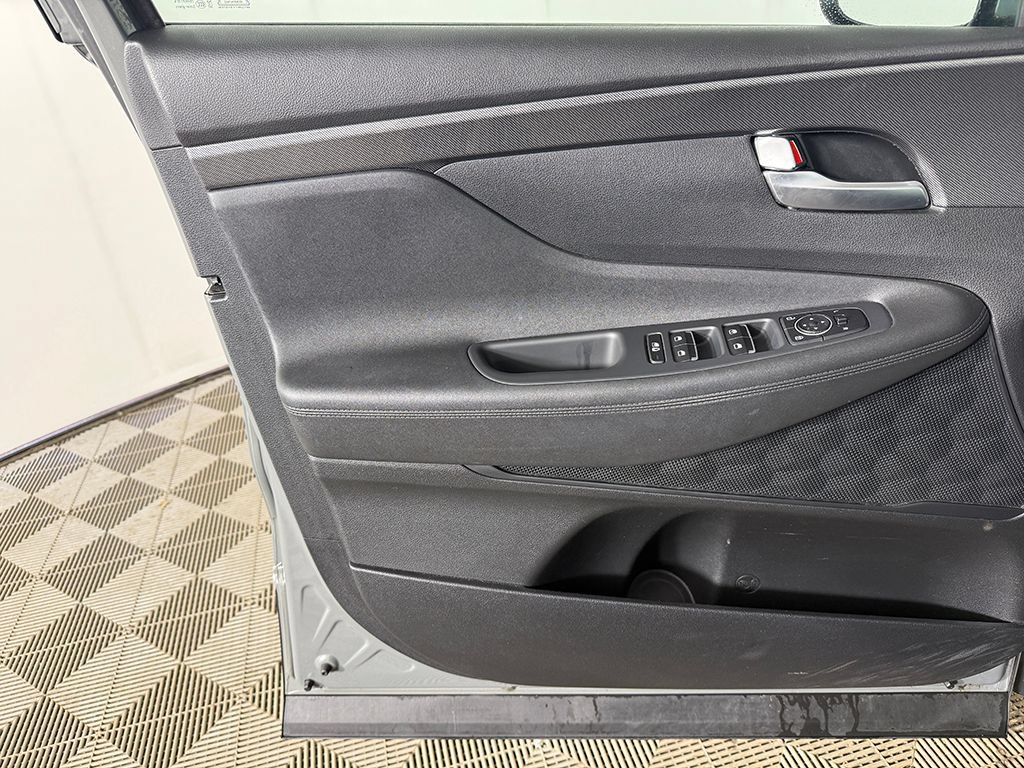 Certified 2023 Hyundai Santa Fe SE AWD/4WD image 19