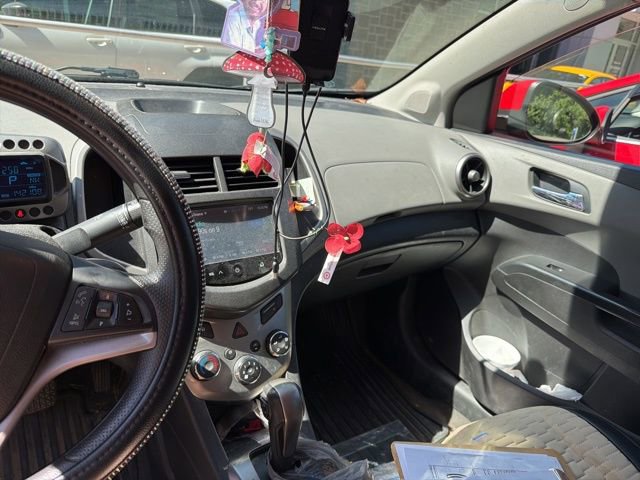 Used 2015 Chevrolet Sonic LT FWD image 12