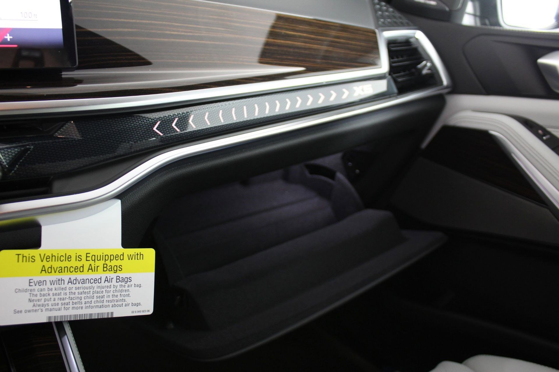 New 2026 BMW X5 sDrive40i w/ Climate Comfort Package RWD image 27