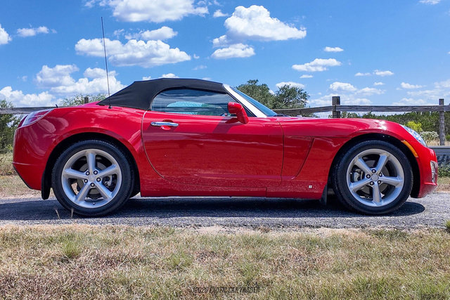 Used 2009 Saturn Sky w/ Premium Trim Package RWD image 21