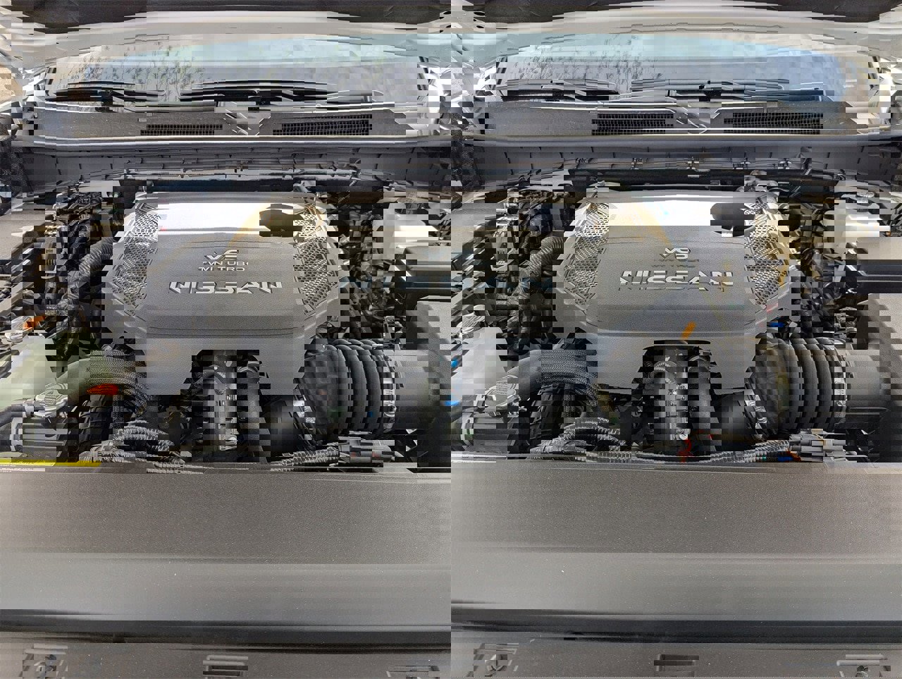 New 2025 Nissan Armada SL image 9