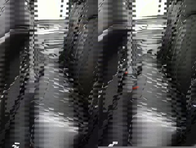 New 2025 Jeep Grand Cherokee Limited w/ Black Appearance Package image 11