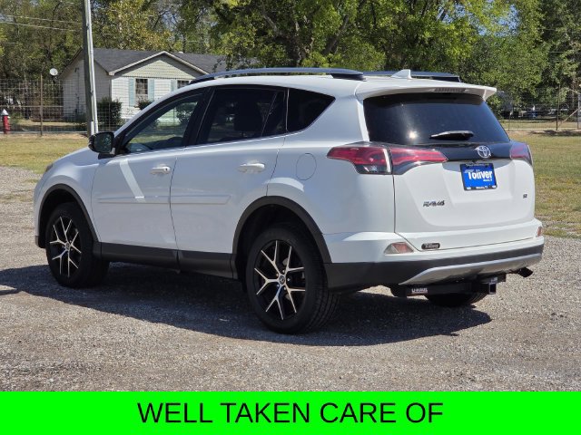 Used 2018 Toyota RAV4 SE w/ Power Extra Value Package FWD image 5