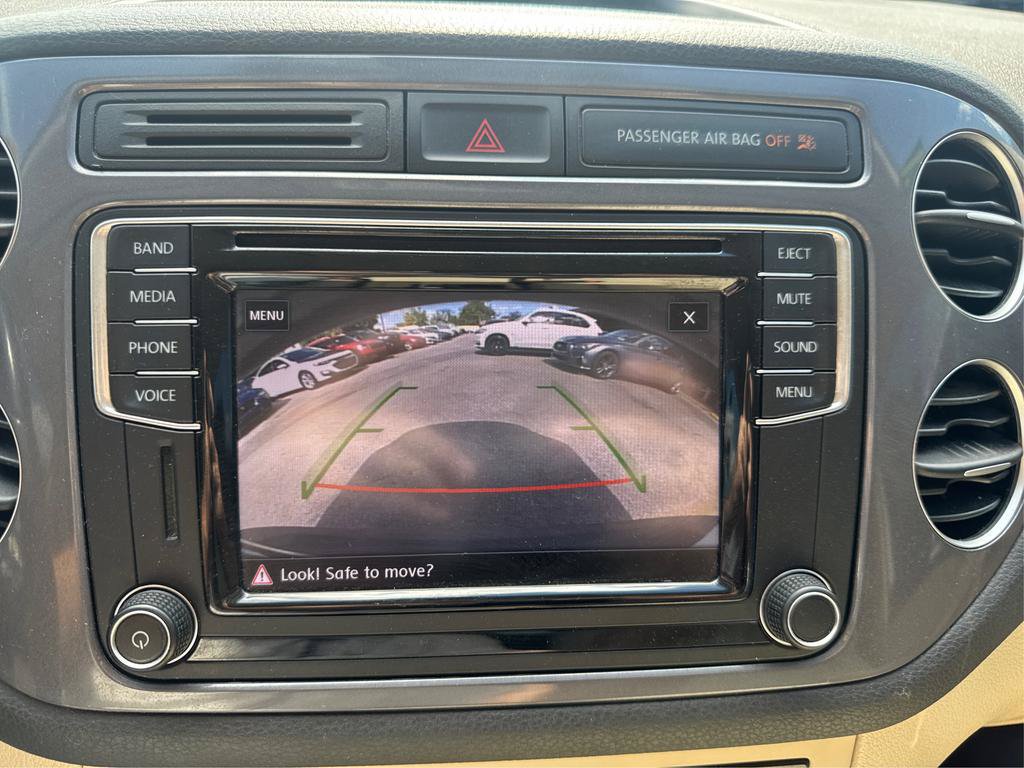 Used 2017 Volkswagen Tiguan S FWD image 21