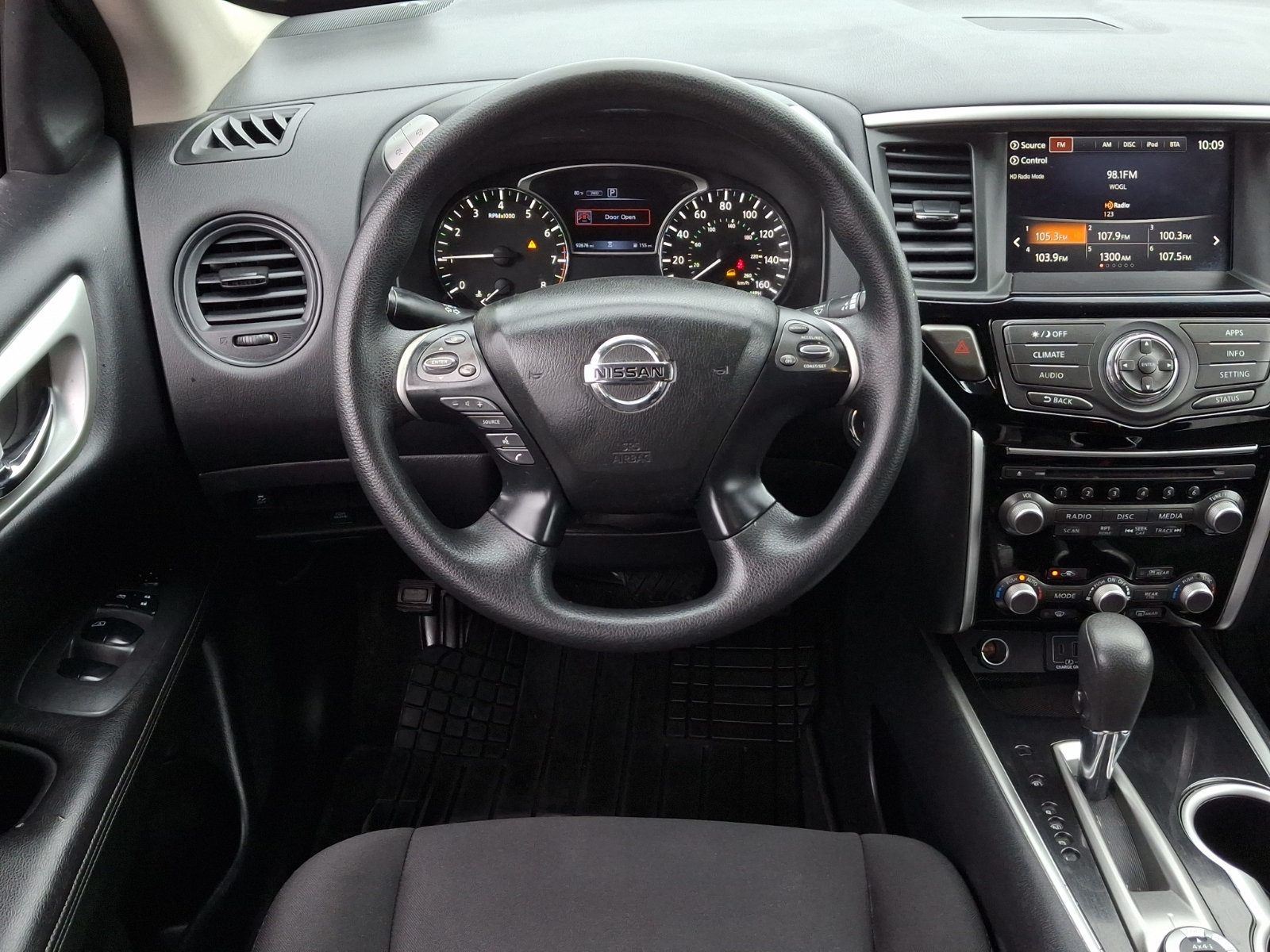 Used 2019 Nissan Pathfinder S AWD/4WD image 12