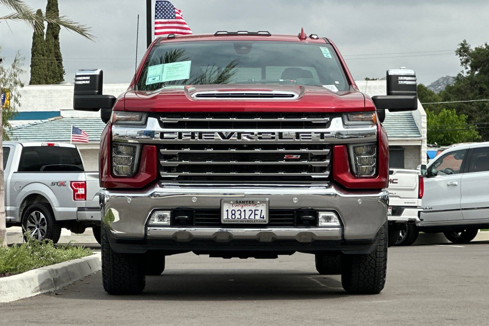 Used 2020 Chevrolet Silverado 2500 LTZ w/ LTZ Premium Package image 9