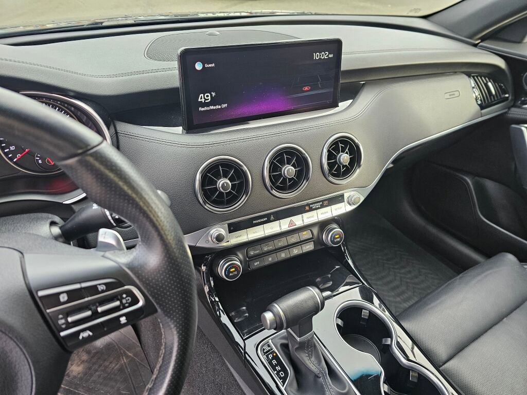 Used 2022 Kia Stinger GT-Line image 28