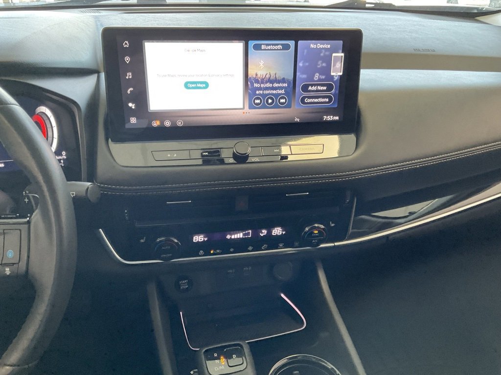 Used 2024 Nissan Rogue SL image 16