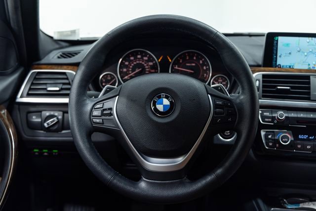 Used 2016 BMW 328i xDrive Sedan AWD/4WD image 13