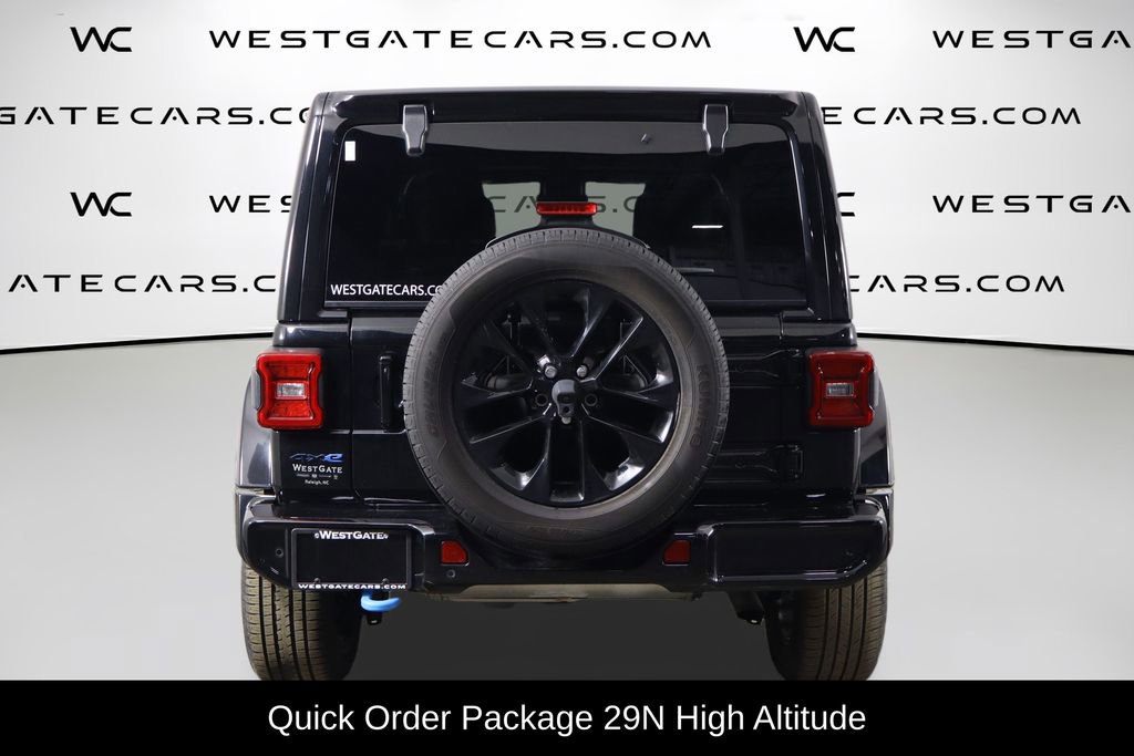 Used 2021 Jeep Wrangler Unlimited Sahara image 4