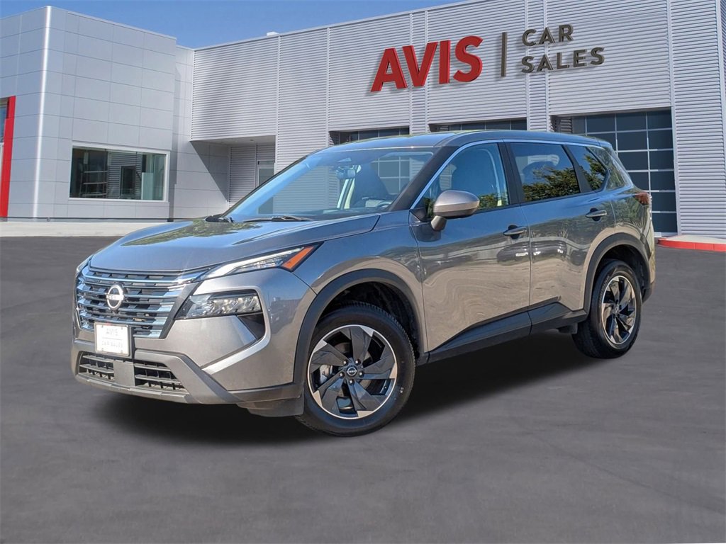 Used 2024 Nissan Rogue SV