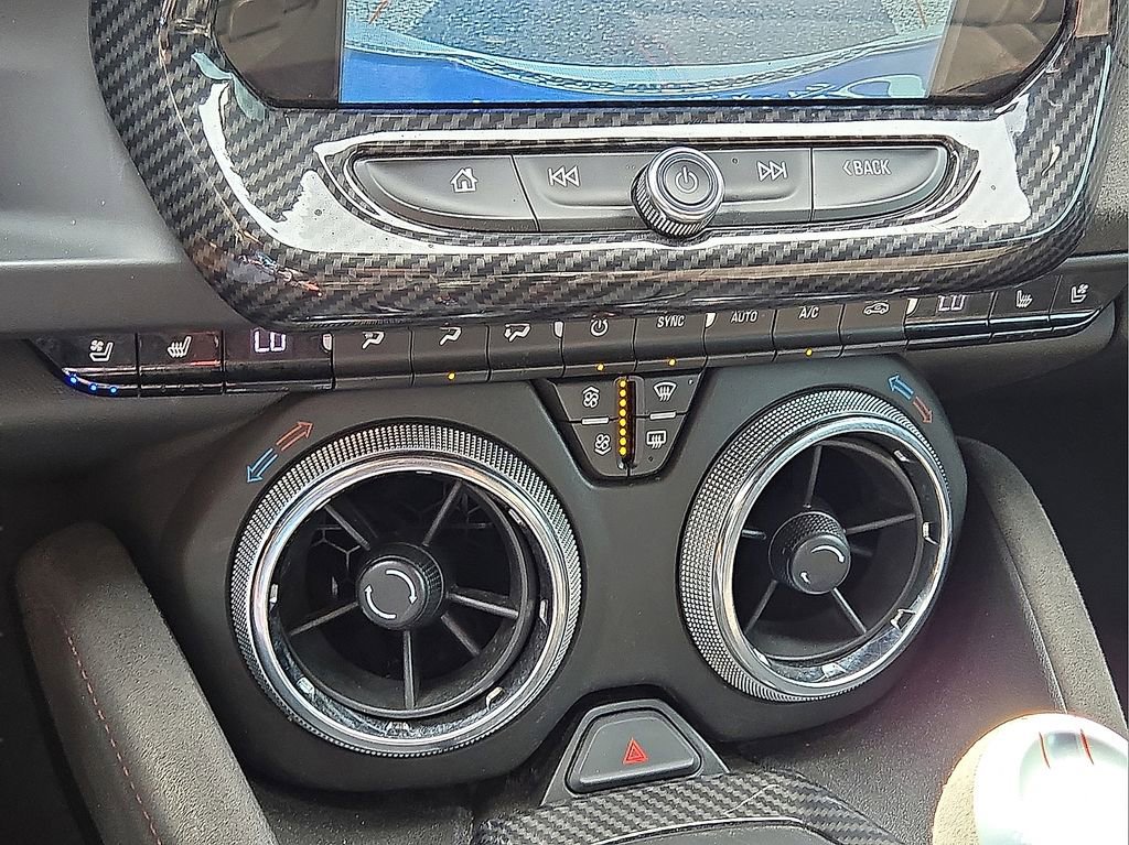 Used 2018 Chevrolet Camaro ZL1 image 30