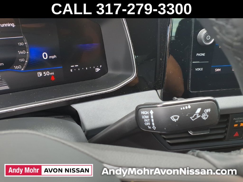 Used 2025 Volkswagen Jetta SE FWD image 22