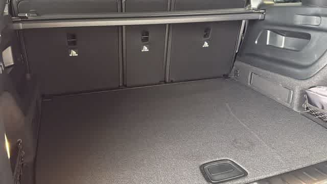 Certified 2026 Mercedes-Benz GLB 250 4MATIC image 33