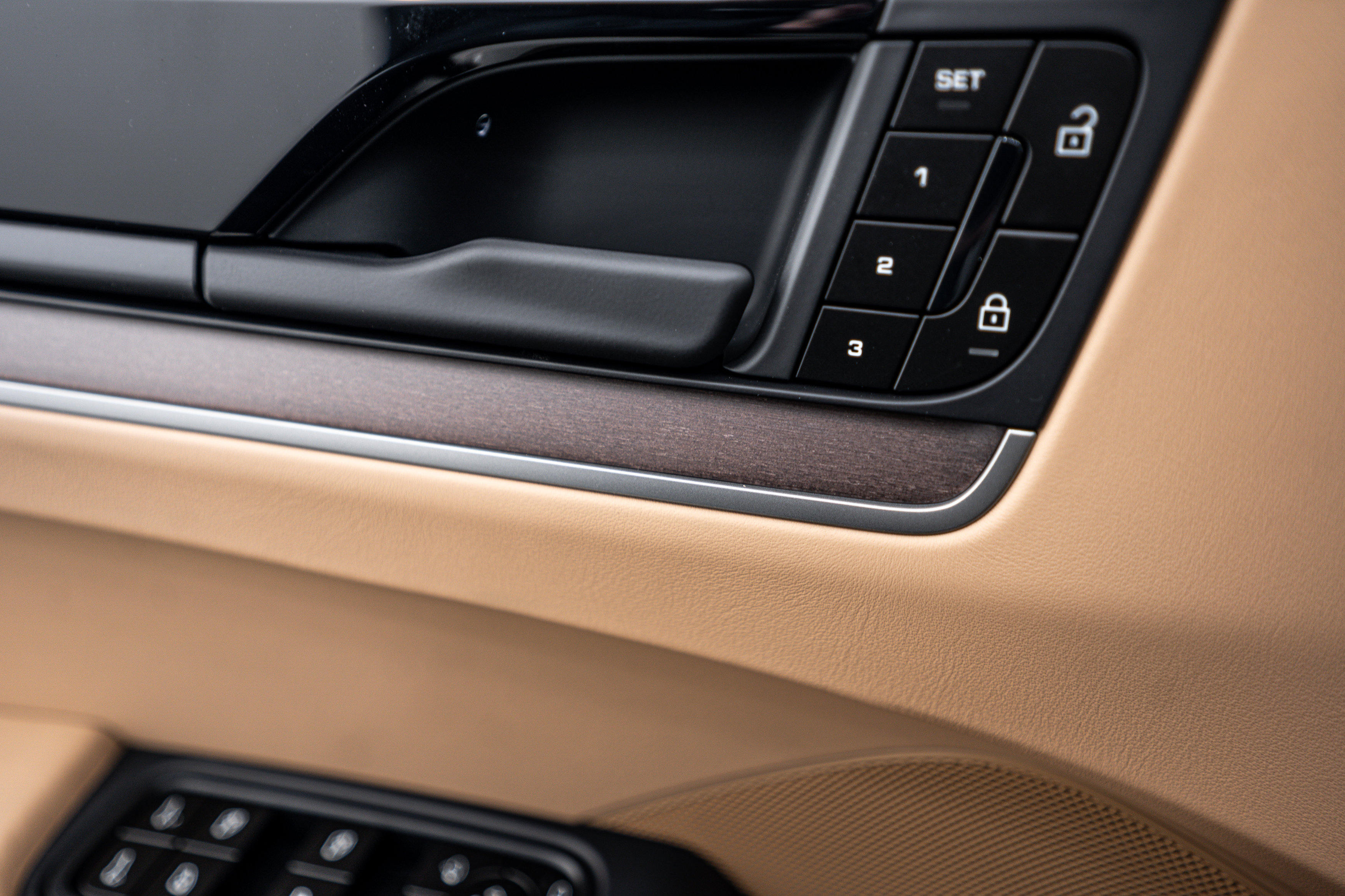 New 2026 Porsche Cayenne image 19
