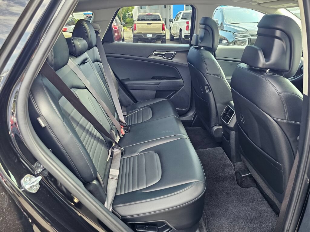 Used 2025 Kia Sportage SX Prestige AWD/4WD image 28