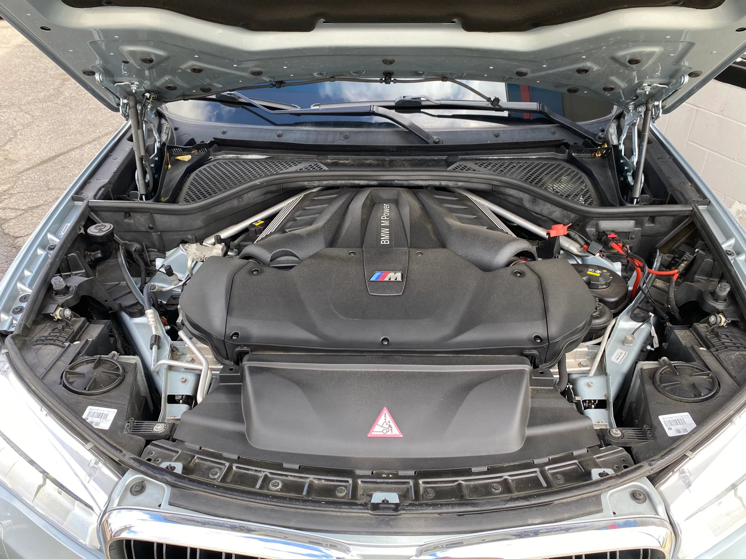 Used 2015 BMW X5 M AWD/4WD image 39