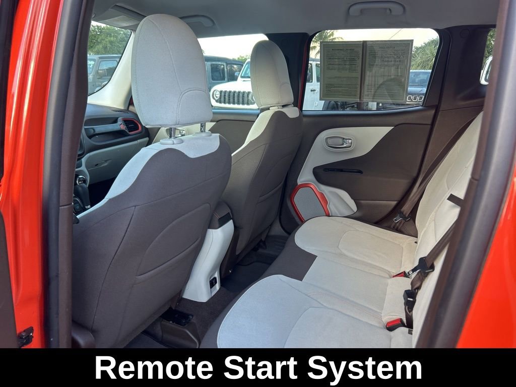 Used 2017 Jeep Renegade Latitude w/ Safety & Security Group image 28
