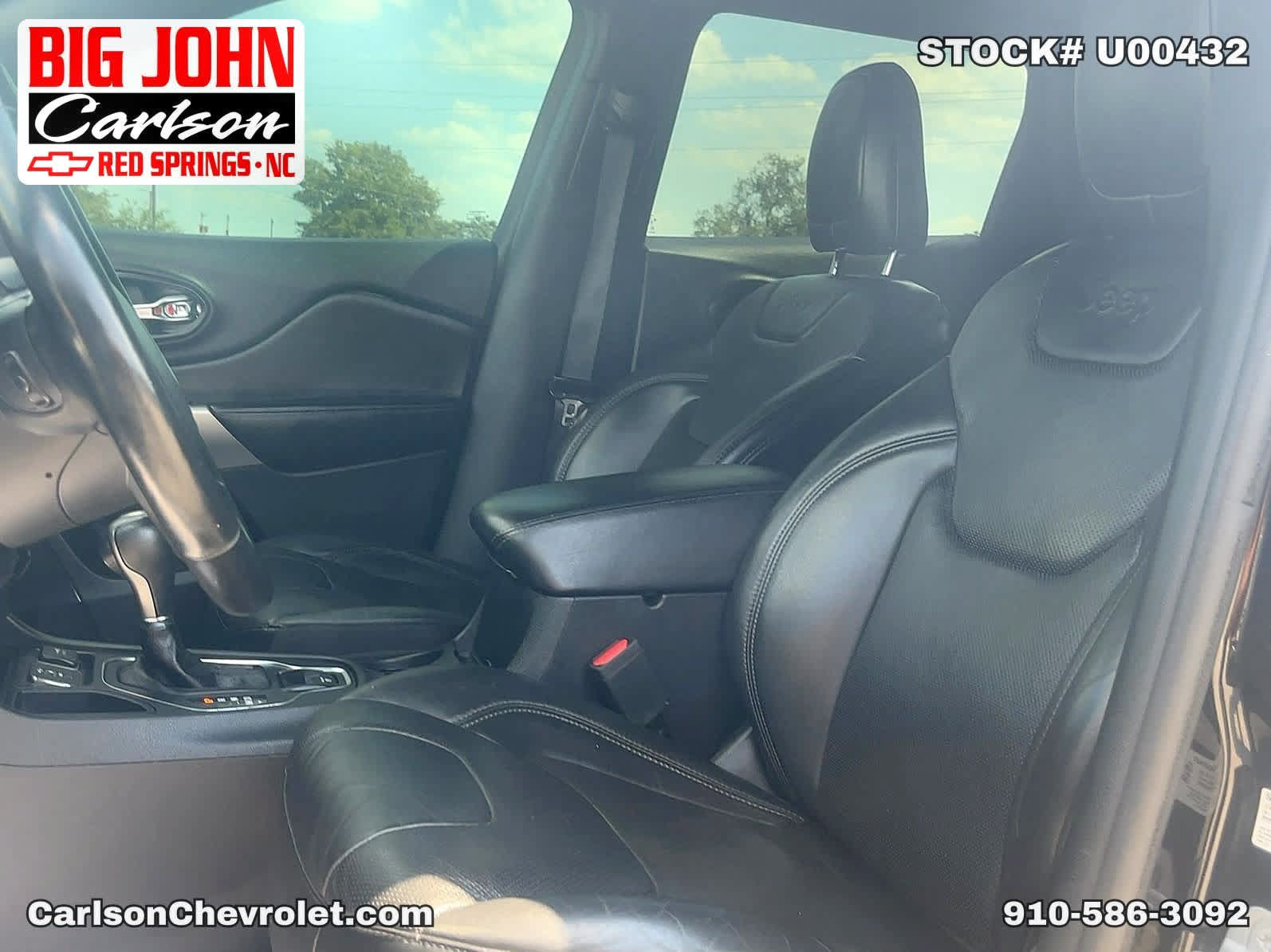 Used 2020 Jeep Cherokee High Altitude FWD image 32