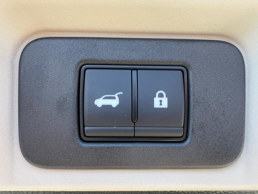 Used 2025 Nissan Ariya FWD image 49