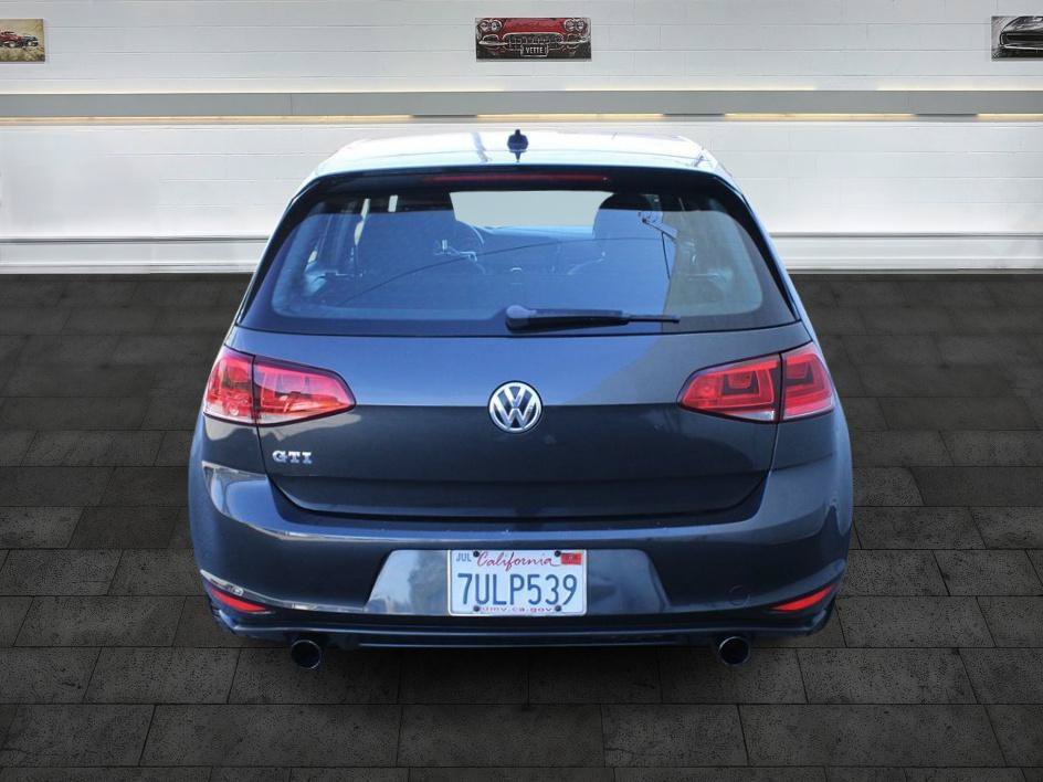 Used 2016 Volkswagen GTI S FWD image 8