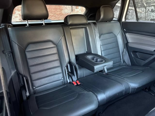 Used 2021 Volkswagen Atlas Cross Sport SEL Premium AWD/4WD image 24