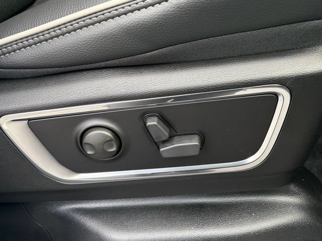 New 2026 RAM 1500 Laramie w/ Night Edition AWD/4WD image 31
