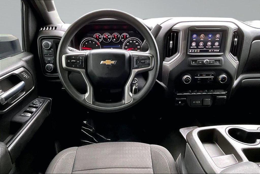 Used 2023 Chevrolet Silverado 2500 Custom w/ Custom Value Package AWD/4WD image 5