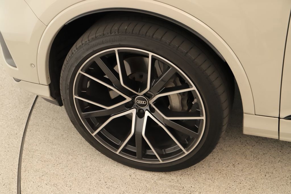 Certified 2023 Audi Q7 3.0T Prestige AWD/4WD image 35
