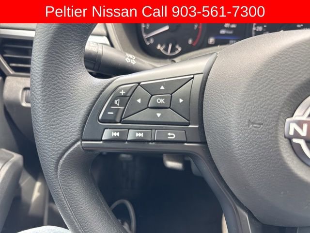 Used 2025 Nissan Altima 2.5 S FWD image 13