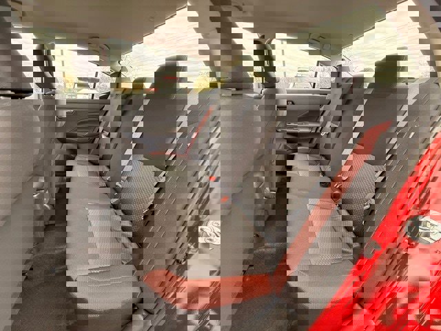 New 2025 Nissan Versa SR w/ Trunk Package image 13