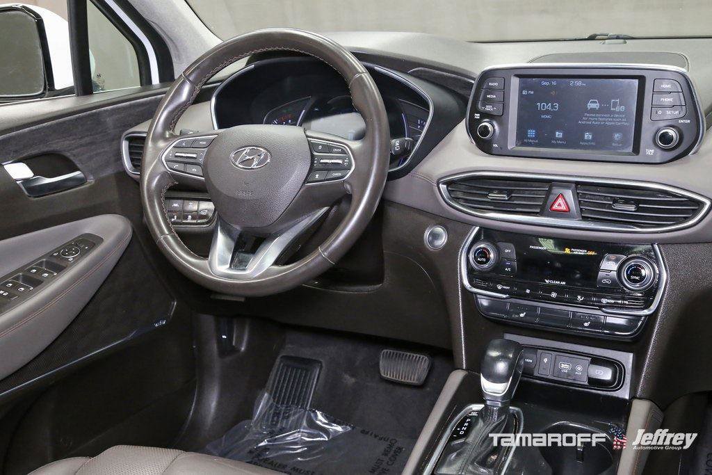 Used 2020 Hyundai Santa Fe SEL image 5