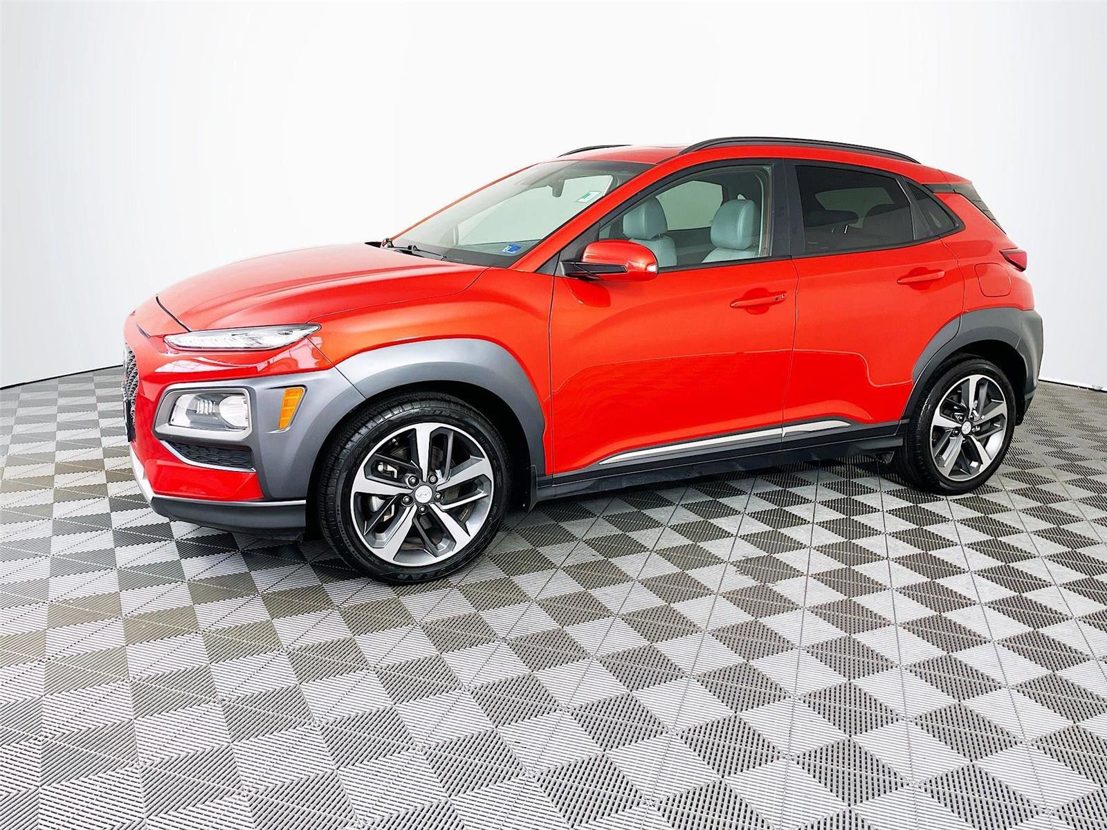 Used 2019 Hyundai Kona Limited AWD/4WD image 4