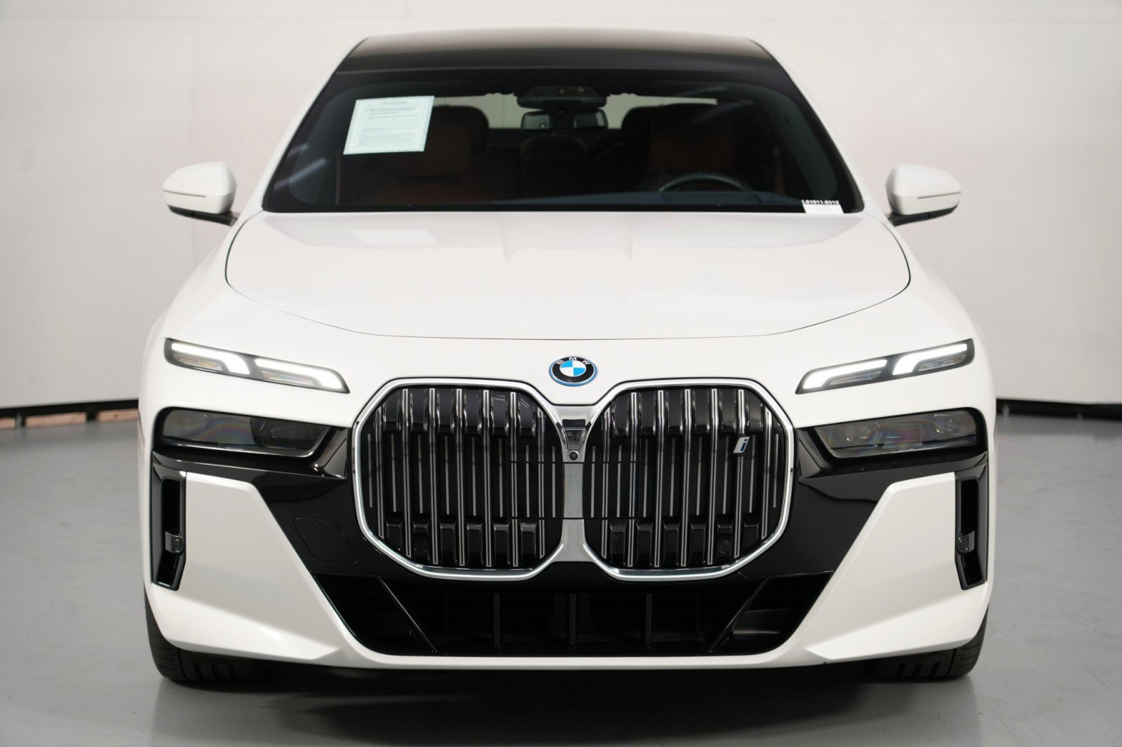 Used 2023 BMW i7 xDrive60 image 58