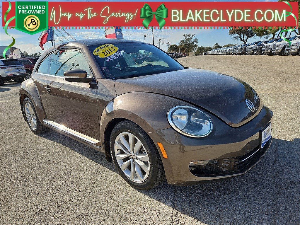 Used 2013 Volkswagen Beetle TDI image 10