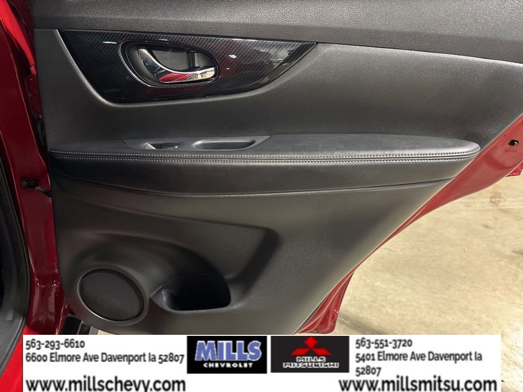 Used 2019 Nissan Rogue SL w/ Premium Package AWD/4WD image 15