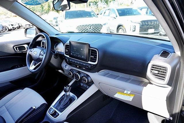 Certified 2026 Hyundai Venue SEL image 10