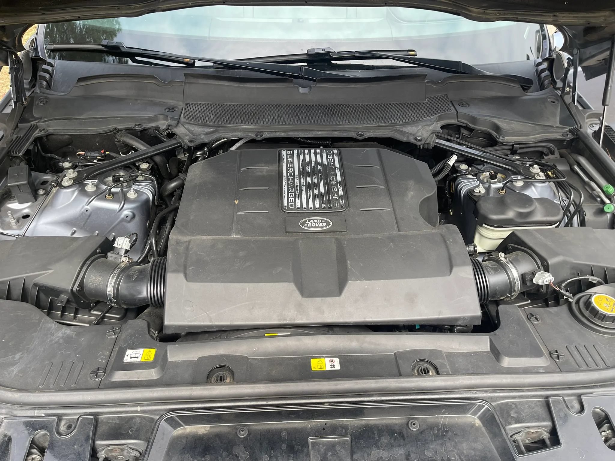 Used 2018 Land Rover Range Rover Sport Supercharged AWD/4WD image 19