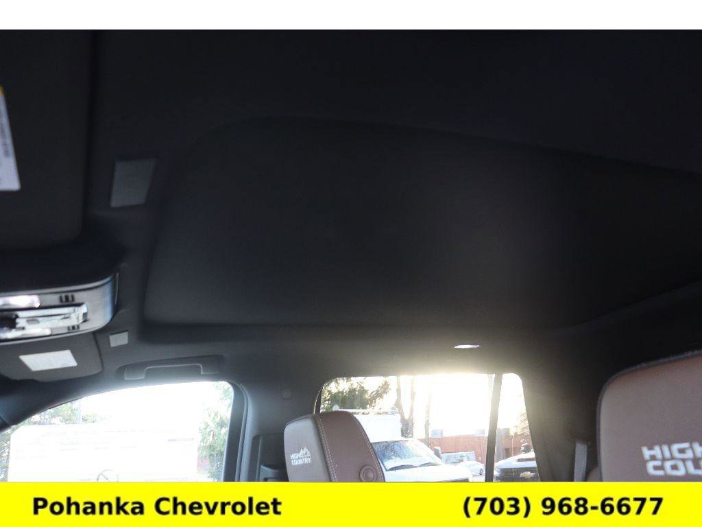 New 2026 Chevrolet Tahoe High Country w/ Sun And Tow Package AWD/4WD image 19