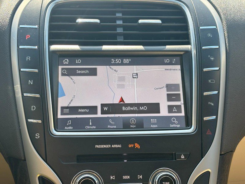 Certified 2020 Lincoln Nautilus Reserve image 19